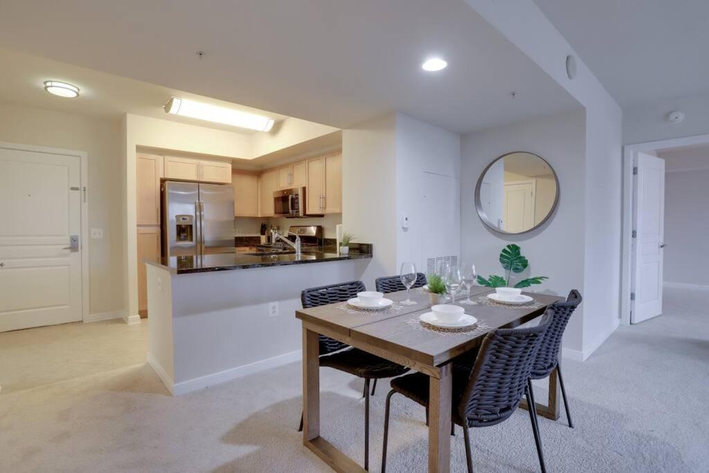 Pentagon City Comfort Modern Stay Arlington Esterno foto